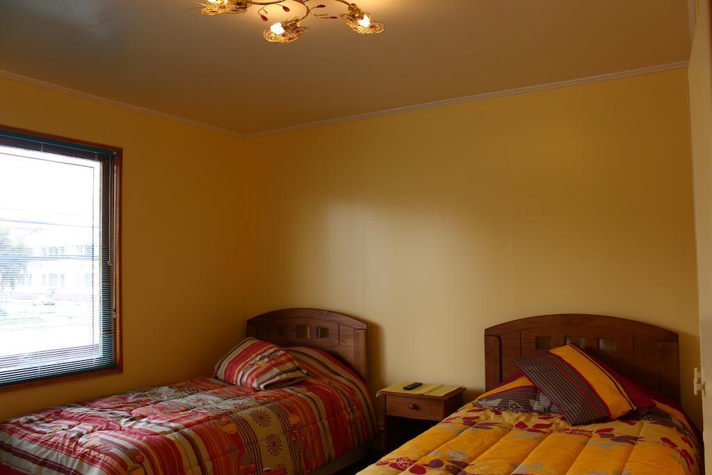פואנטה ארנס Hotel Yellow Submarine חדר תמונה