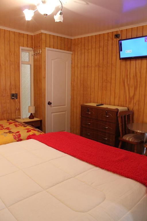 פואנטה ארנס Hotel Yellow Submarine חדר תמונה