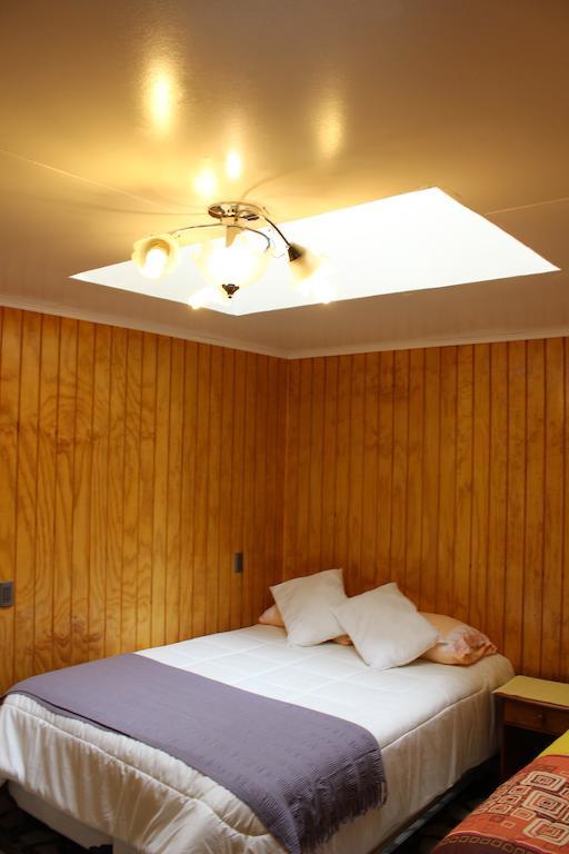 פואנטה ארנס Hotel Yellow Submarine מראה חיצוני תמונה
